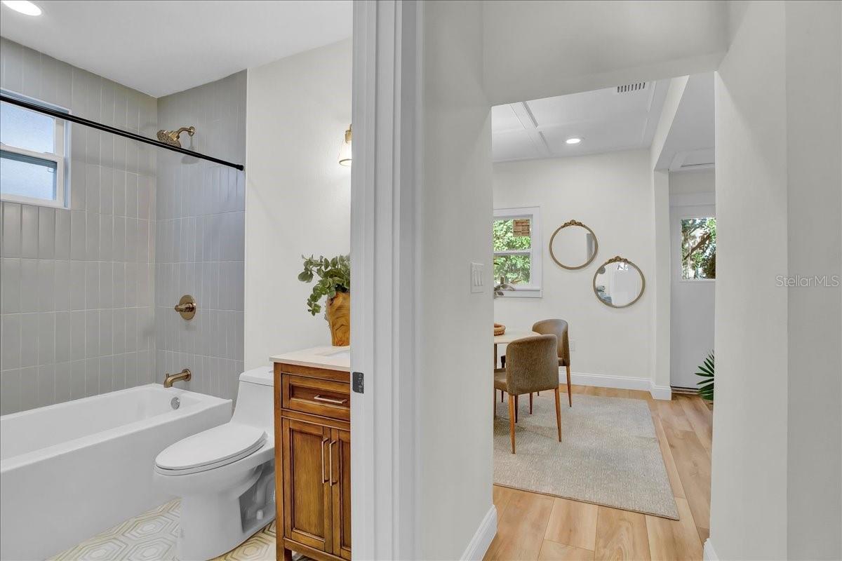 Image 25 of 46 For 217 38th Street N