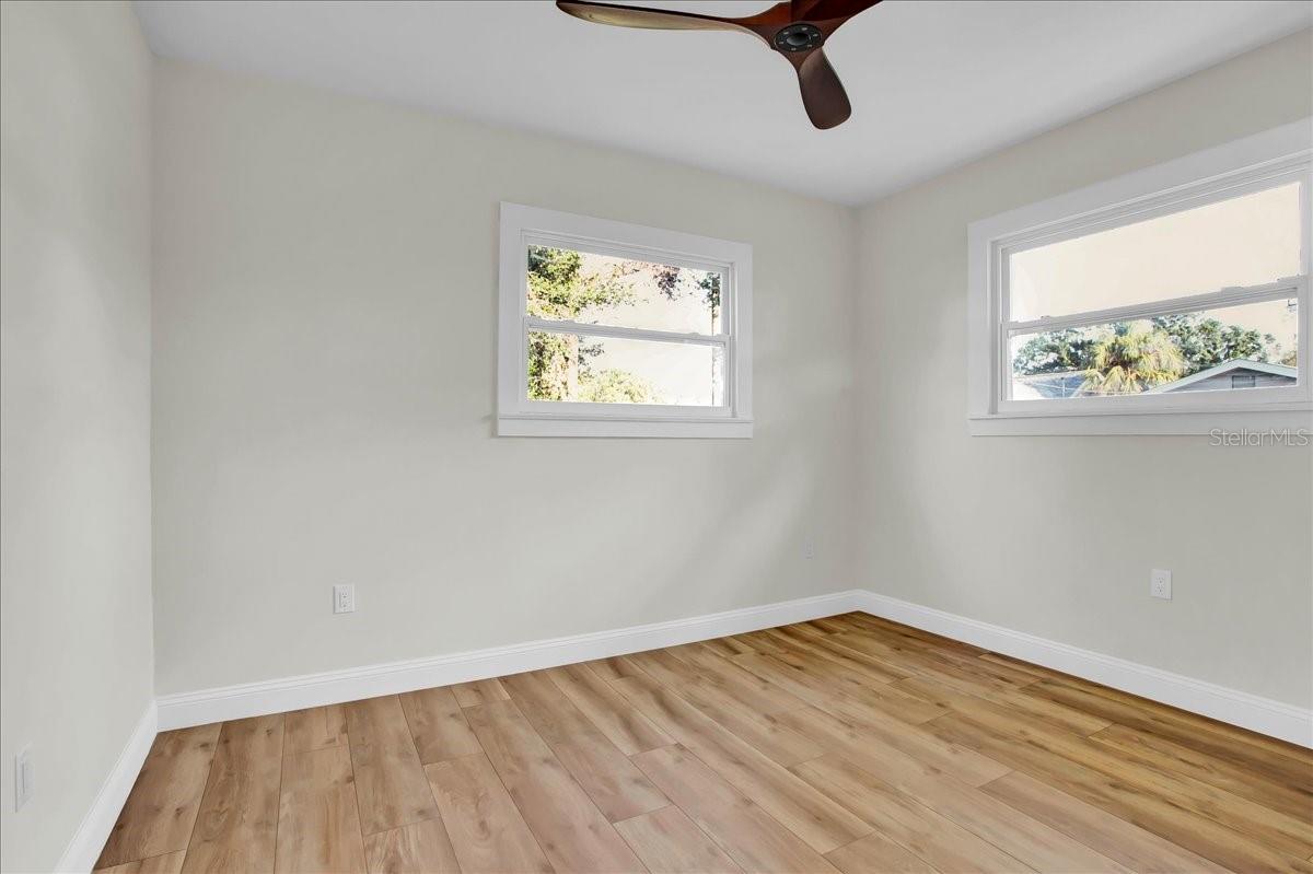 Image 30 of 46 For 217 38th Street N