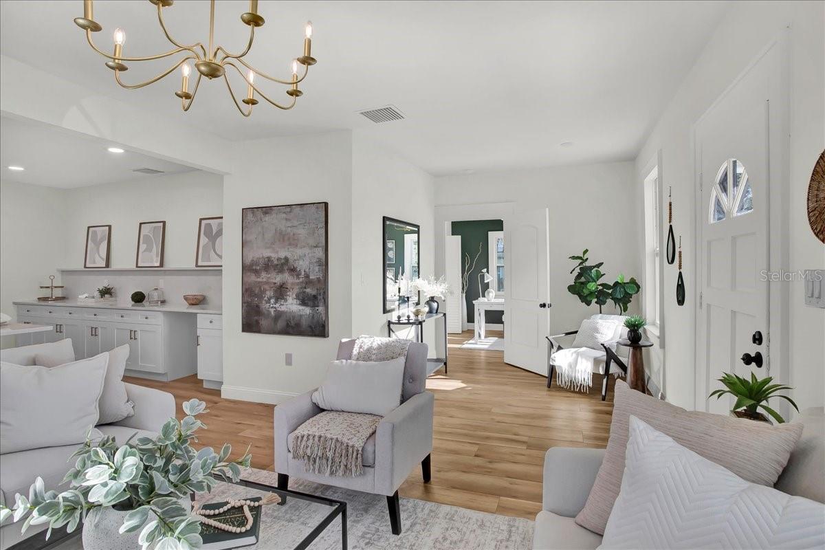Image 4 of 46 For 217 38th Street N