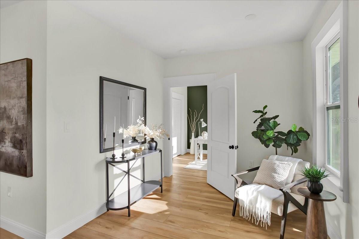 Image 6 of 46 For 217 38th Street N