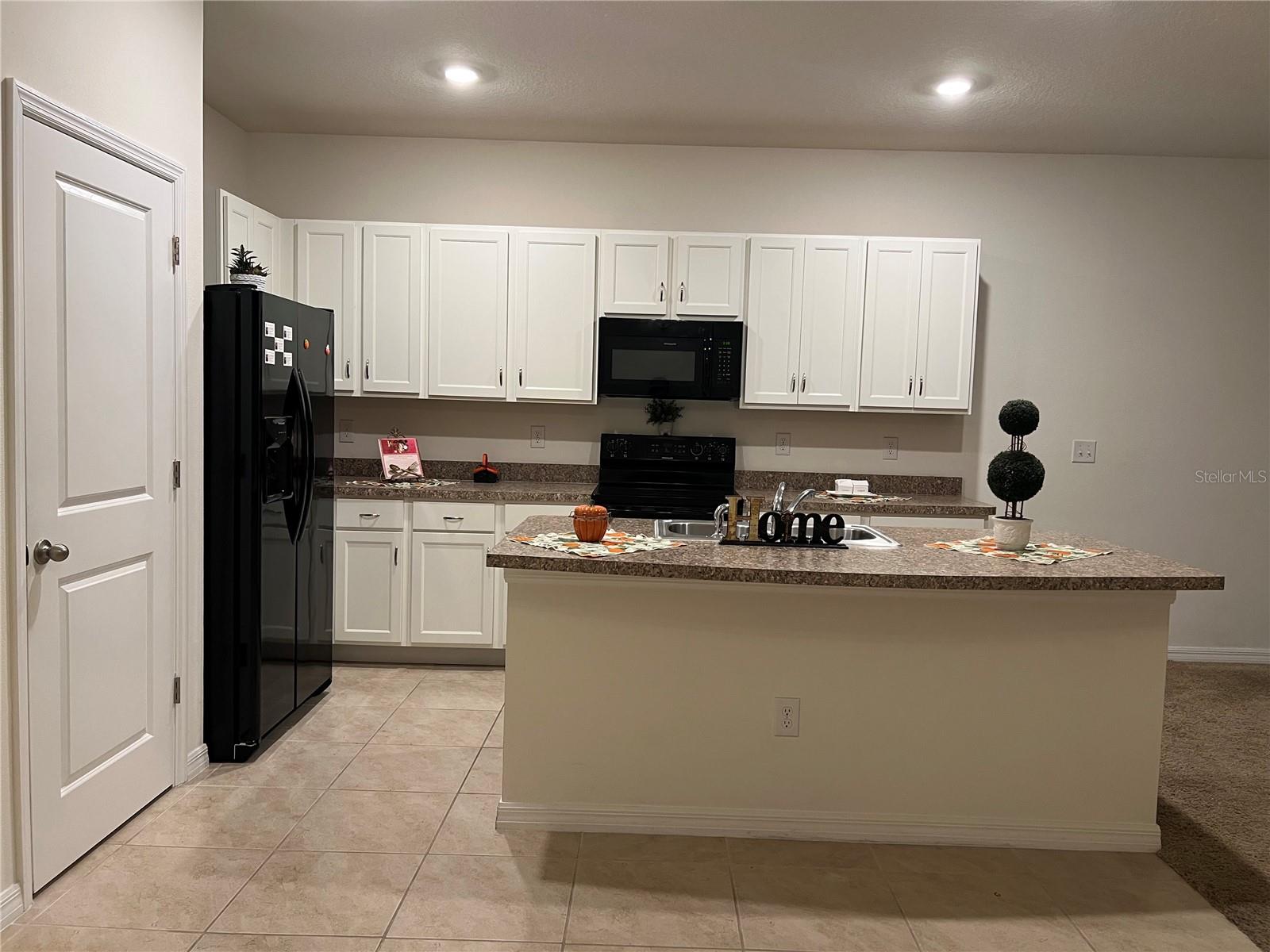 Image 6 of 21 For 3816 Vignoble Lane