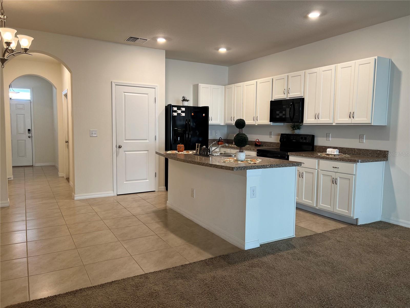 Image 8 of 21 For 3816 Vignoble Lane