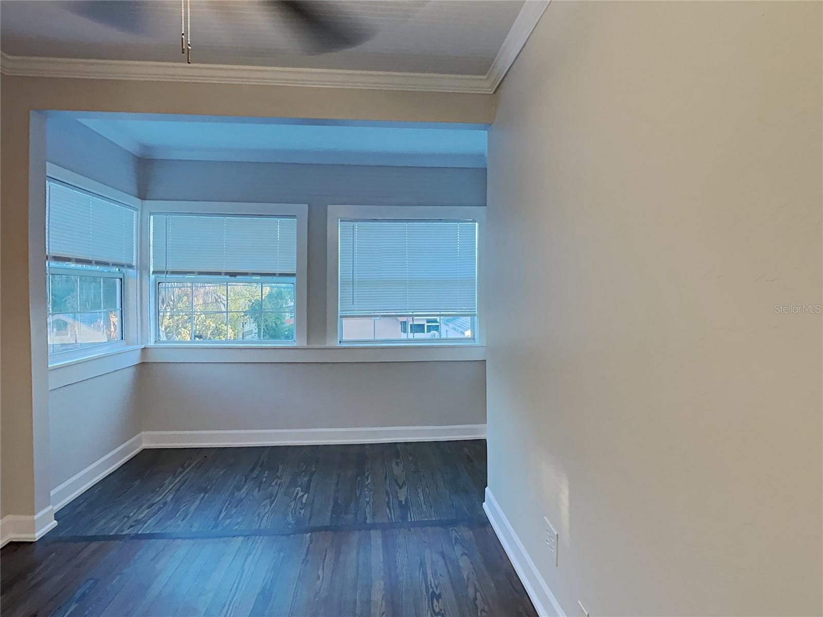Image 22 of 31 For 4810 2nd Avenue N F