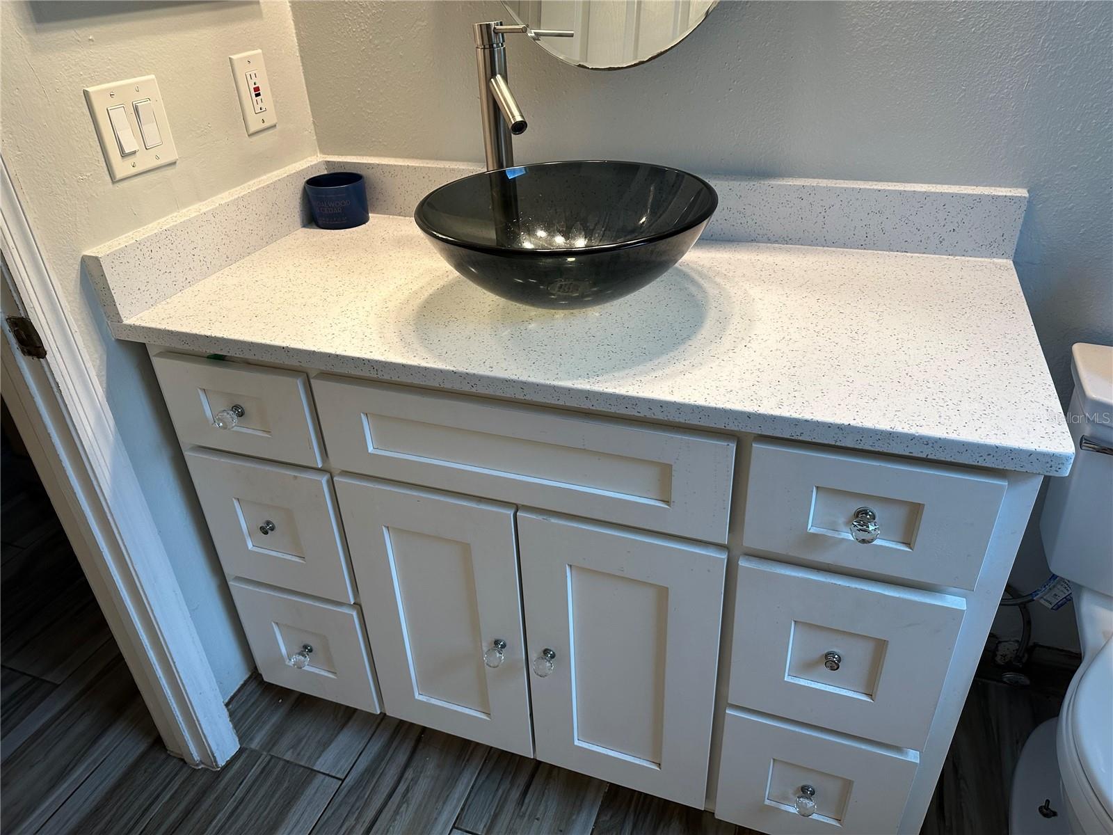 Image 20 of 26 For 4706 Barrett Court