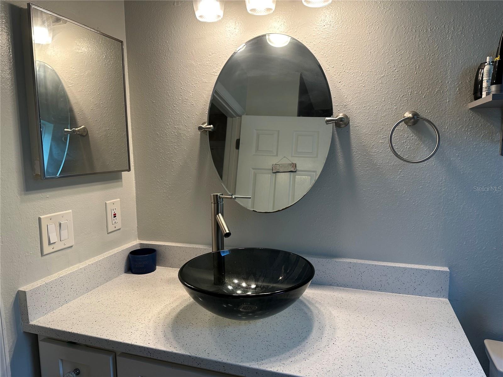 Image 21 of 26 For 4706 Barrett Court