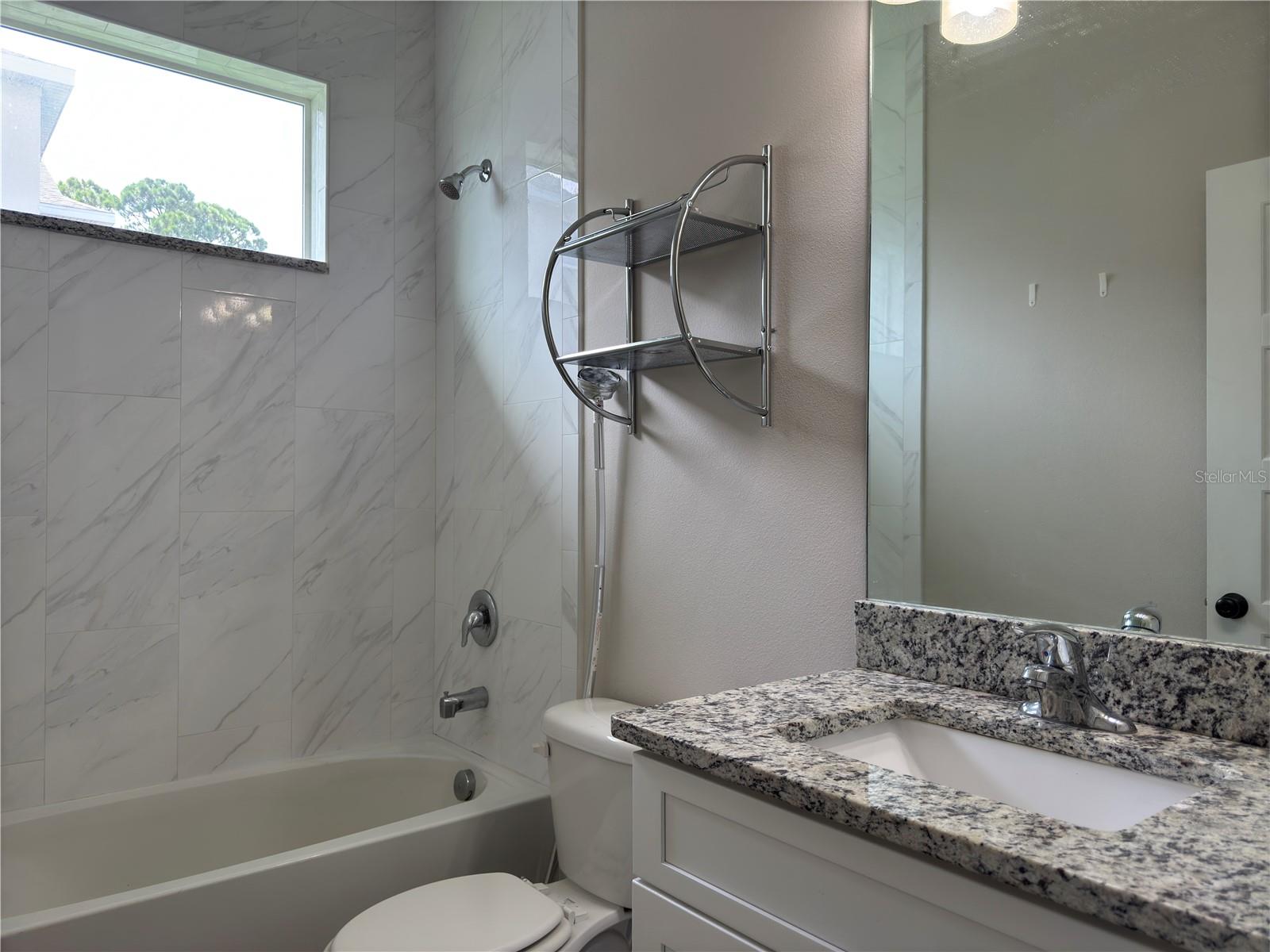Image 39 of 53 For 990 Sorrel Street Nw