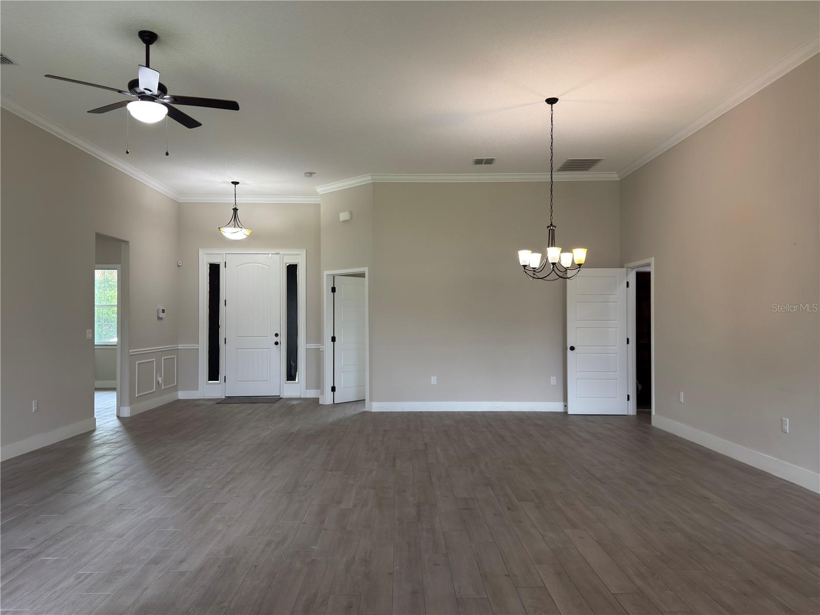Image 6 of 53 For 990 Sorrel Street Nw