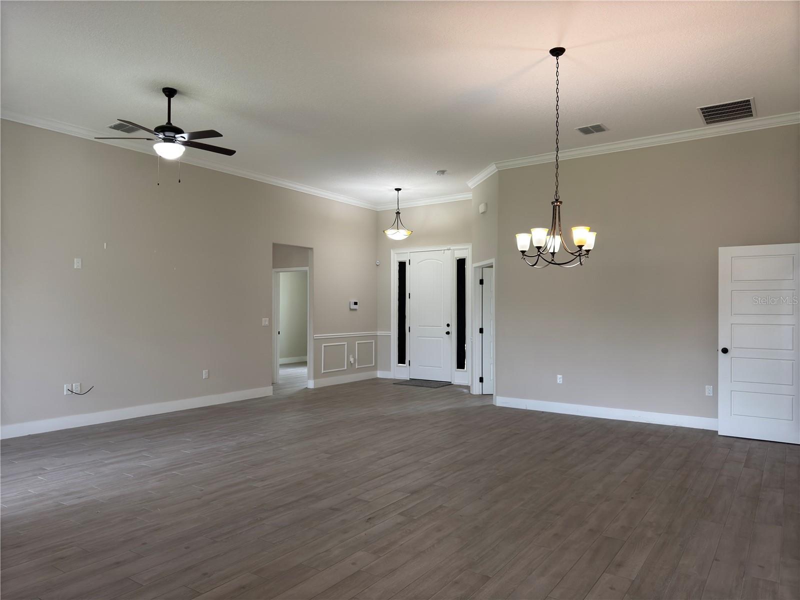 Image 8 of 53 For 990 Sorrel Street Nw