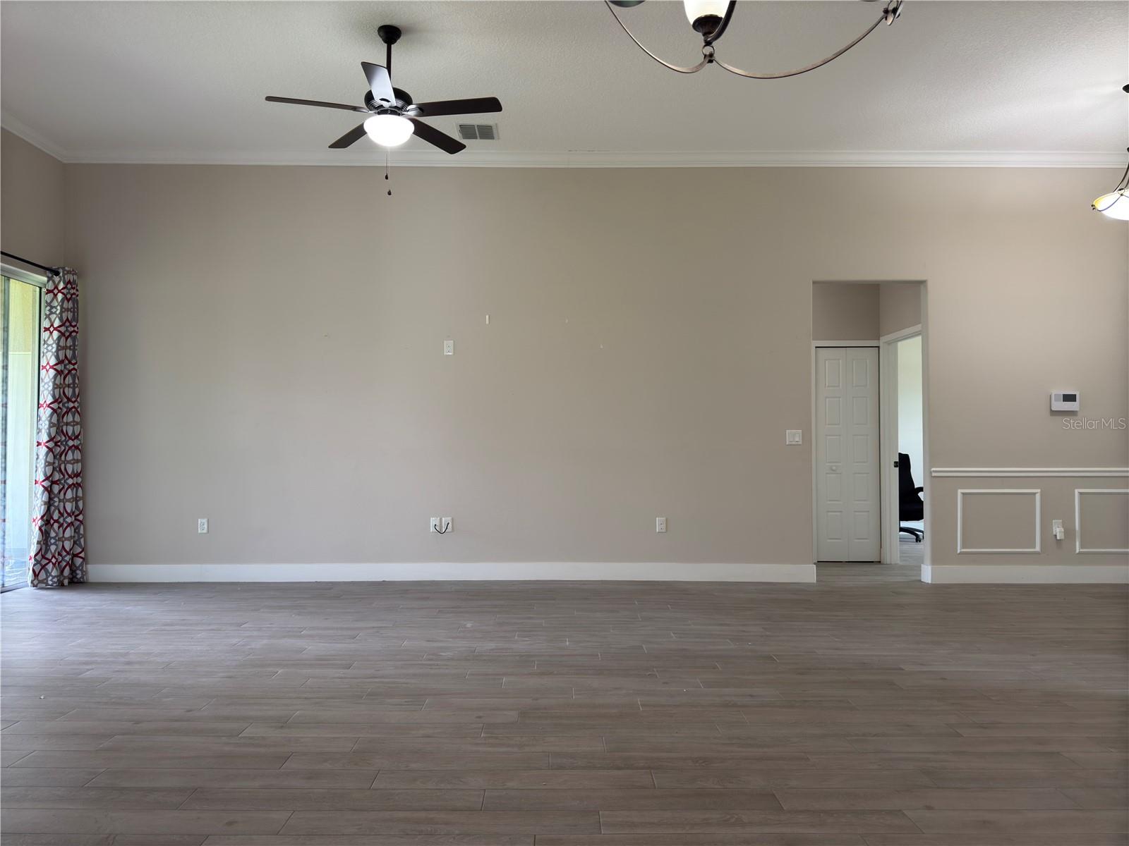 Image 9 of 53 For 990 Sorrel Street Nw
