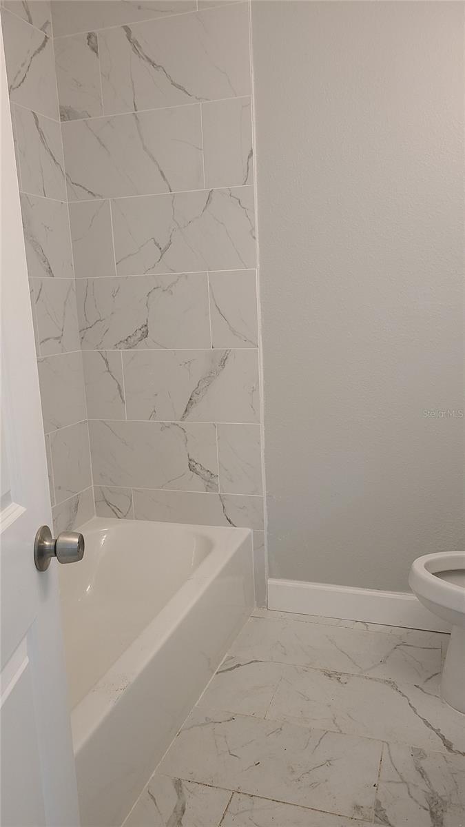 Image 11 of 16 For 106 Chesapeake Avenue A