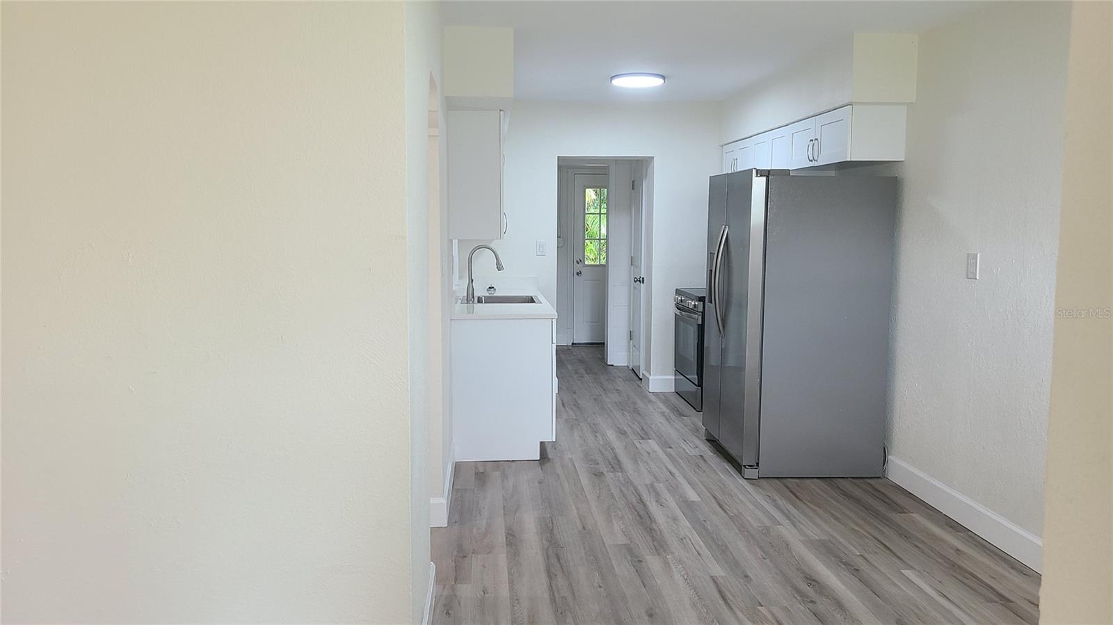Image 4 of 16 For 106 Chesapeake Avenue A