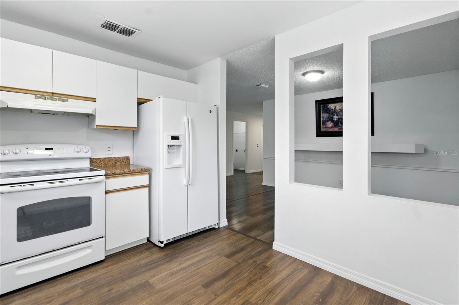 Image 10 of 29 For 6125 Morningdale Avenue