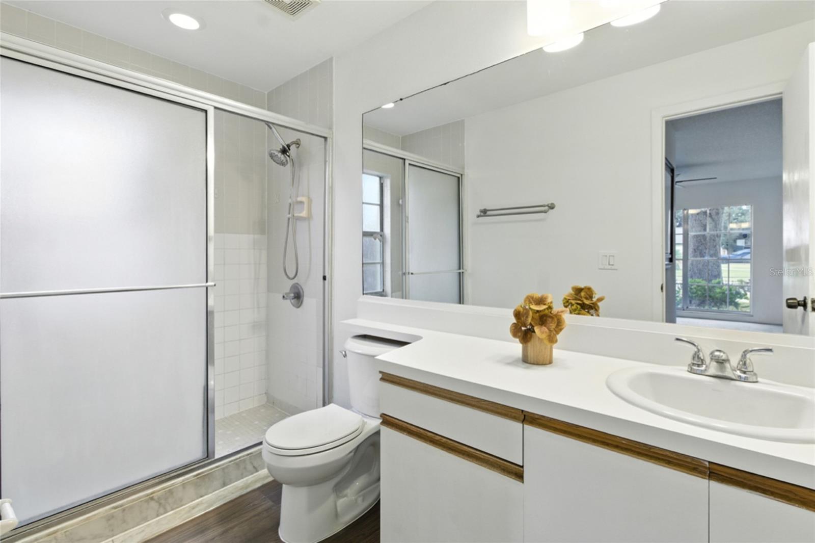 Image 16 of 29 For 6125 Morningdale Avenue