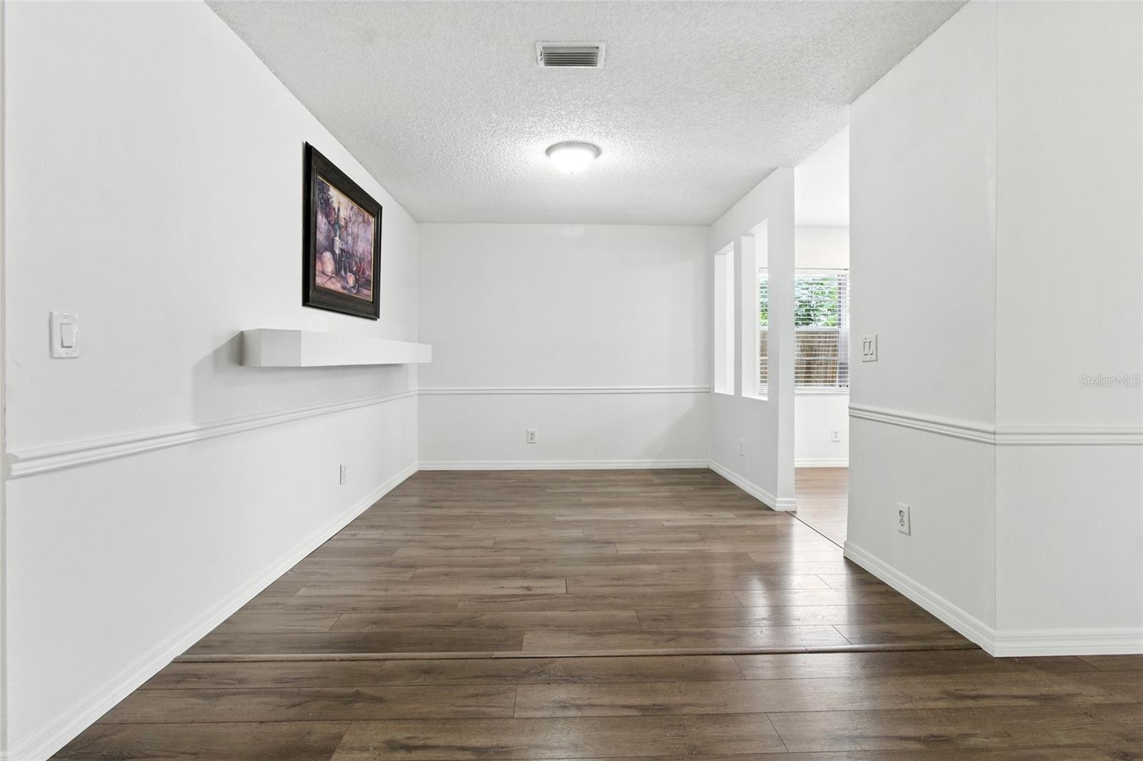 Image 7 of 29 For 6125 Morningdale Avenue