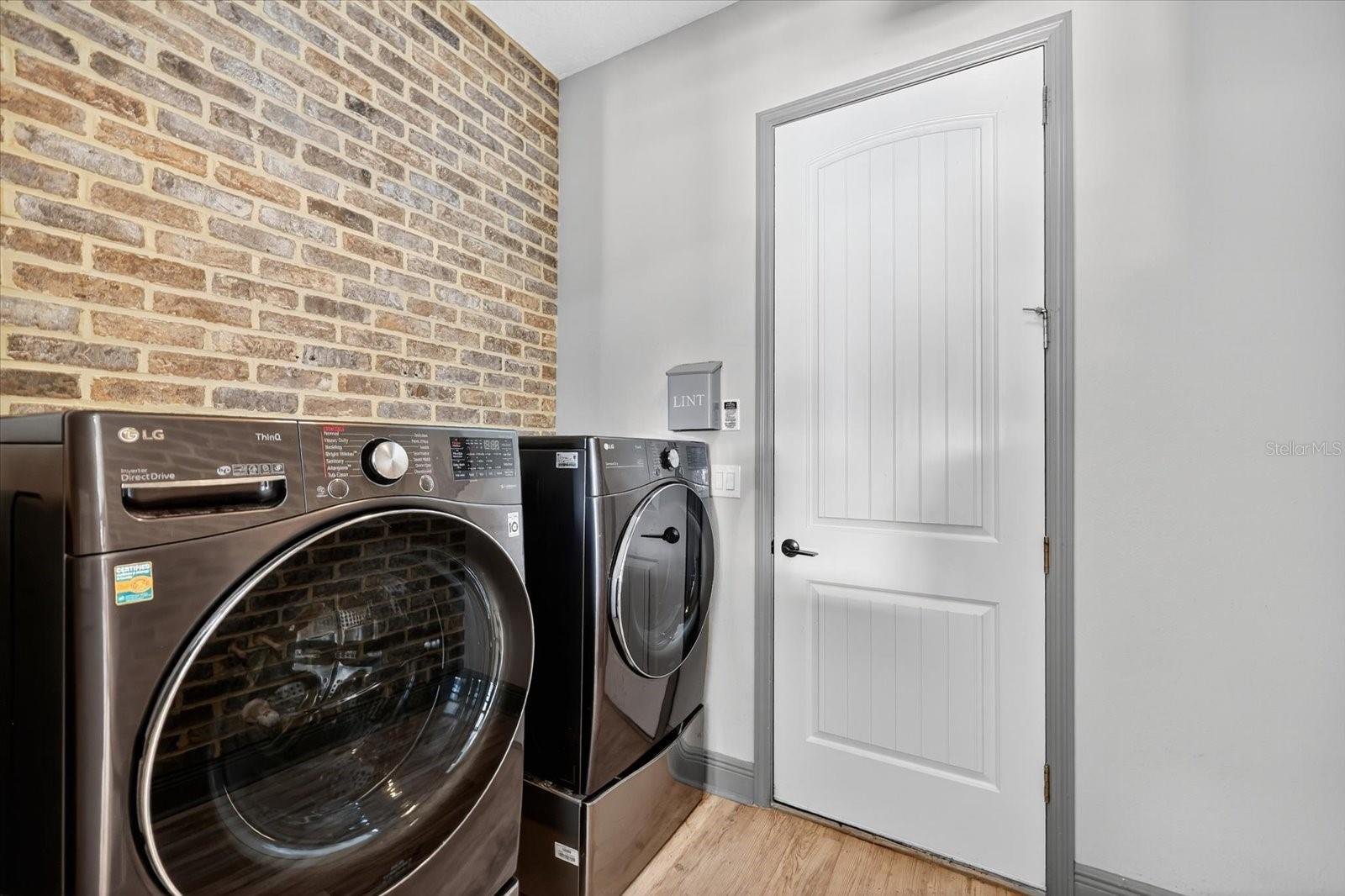 Image 38 of 81 For 13008 Paddock Wood Place