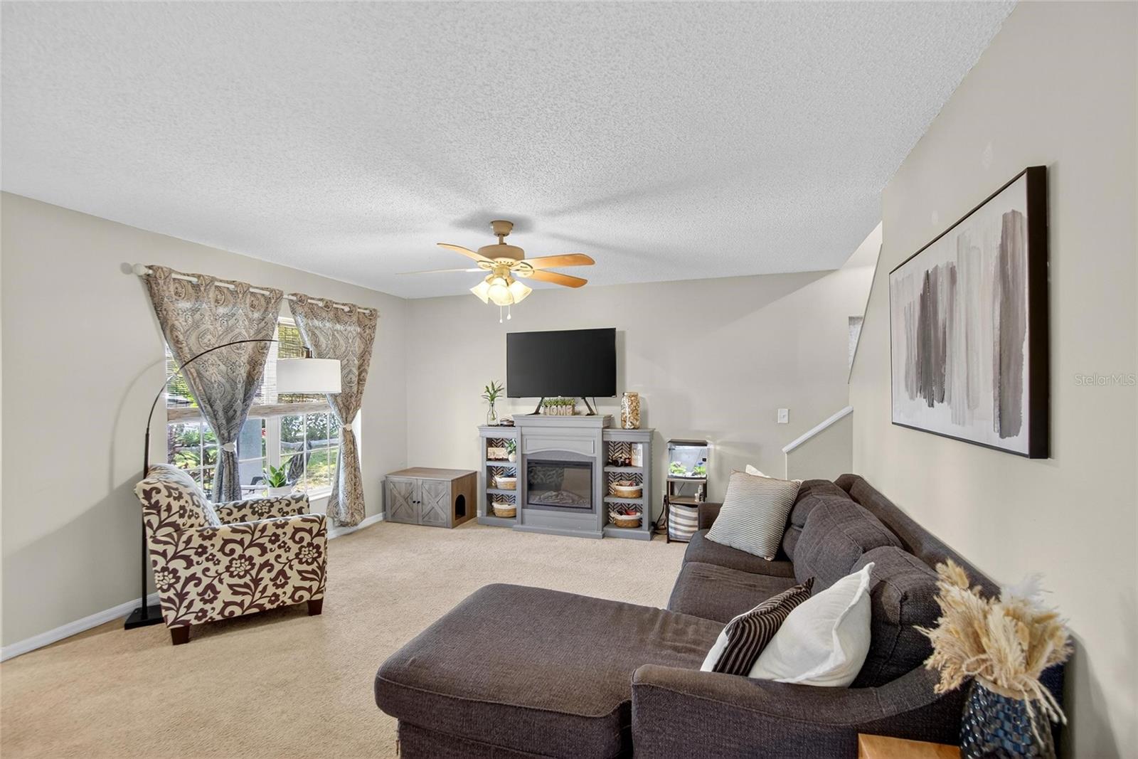 Image 10 of 48 For 630 Cape Cod Circle