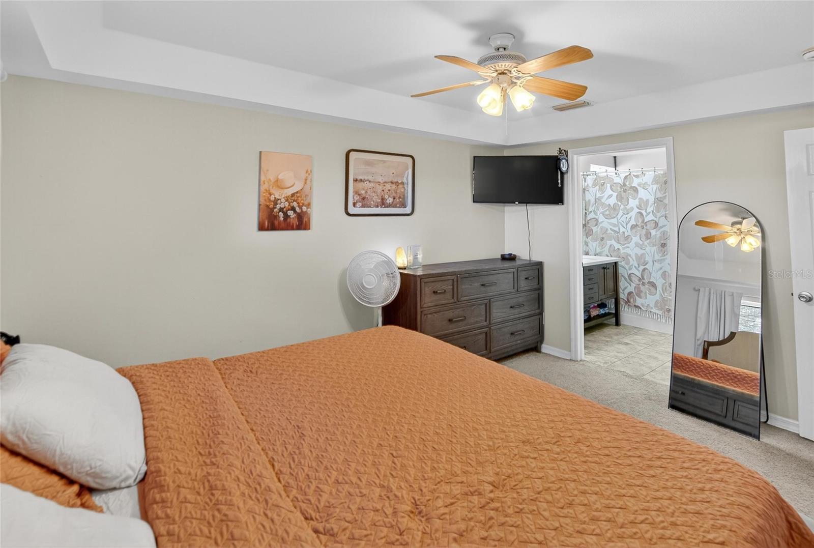 Image 20 of 48 For 630 Cape Cod Circle