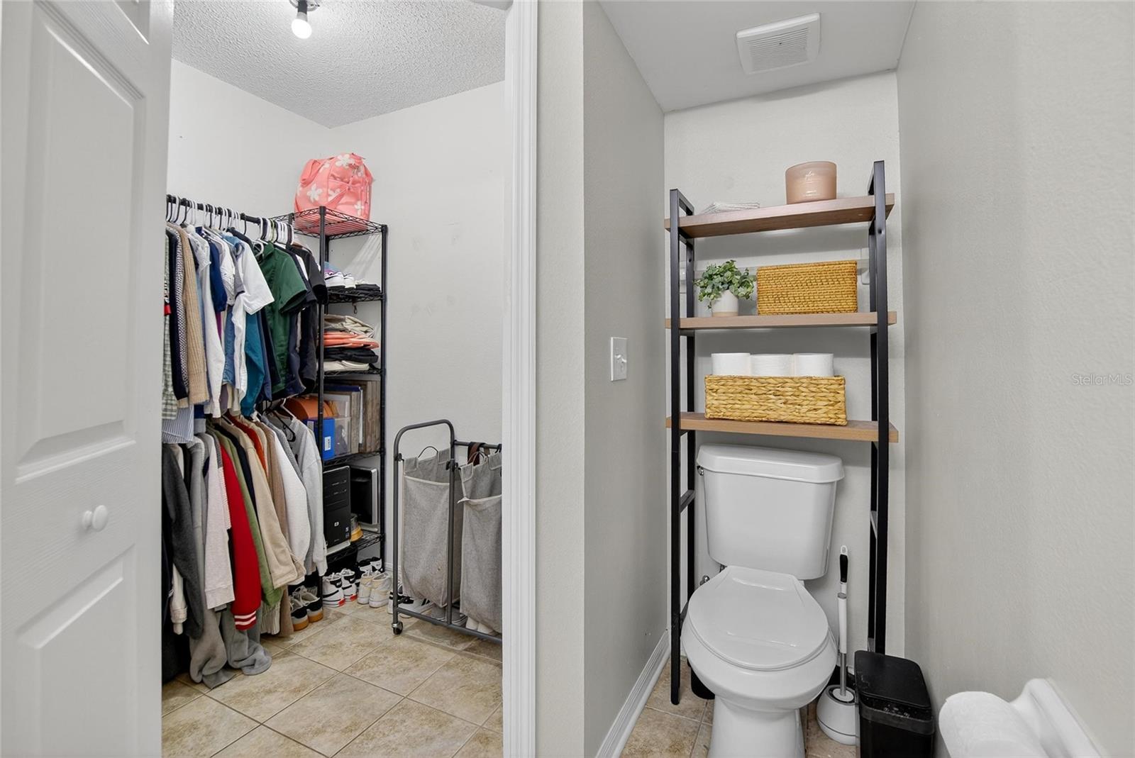 Image 24 of 48 For 630 Cape Cod Circle