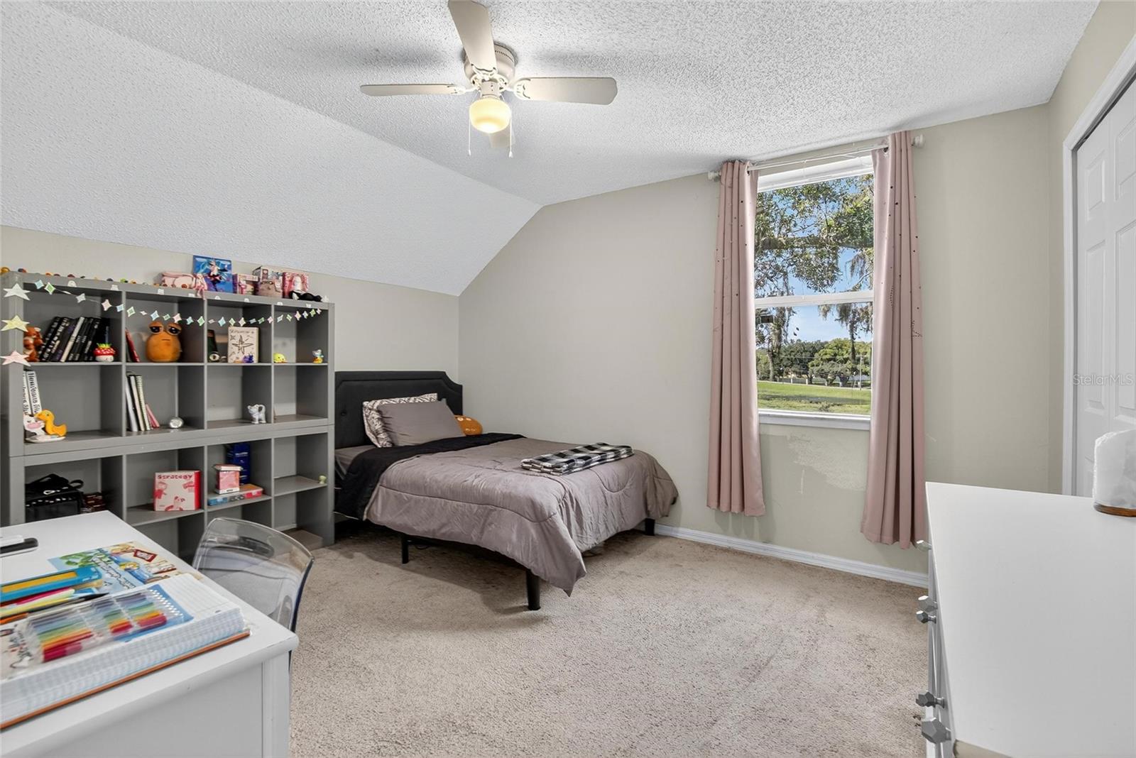 Image 26 of 48 For 630 Cape Cod Circle