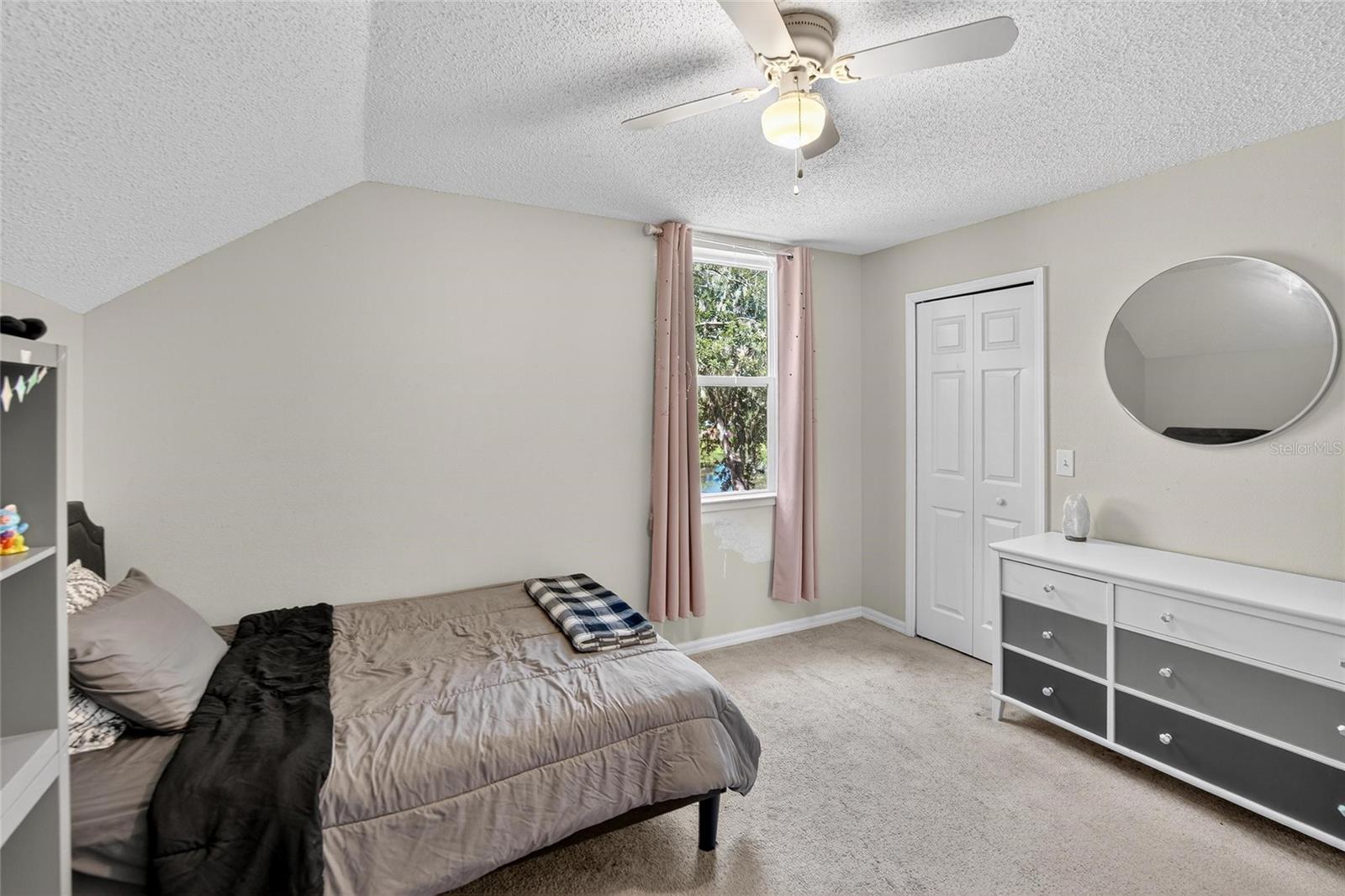 Image 27 of 48 For 630 Cape Cod Circle