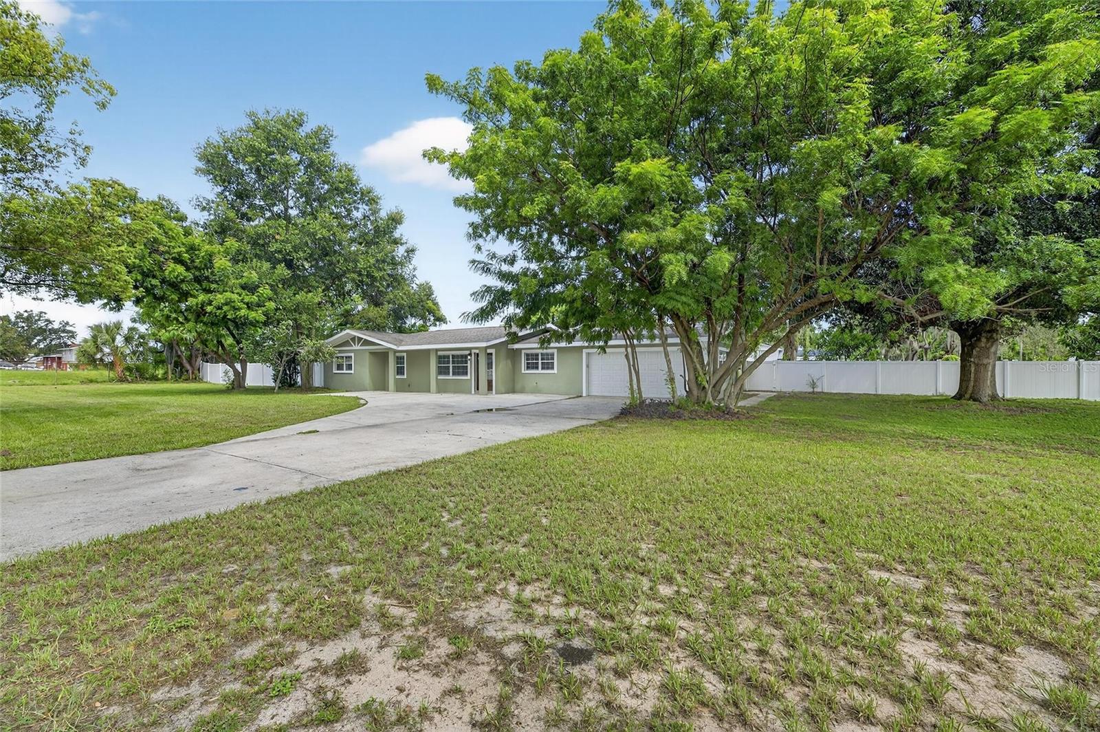 Image 10 of 92 For 508 Clarissa Drive