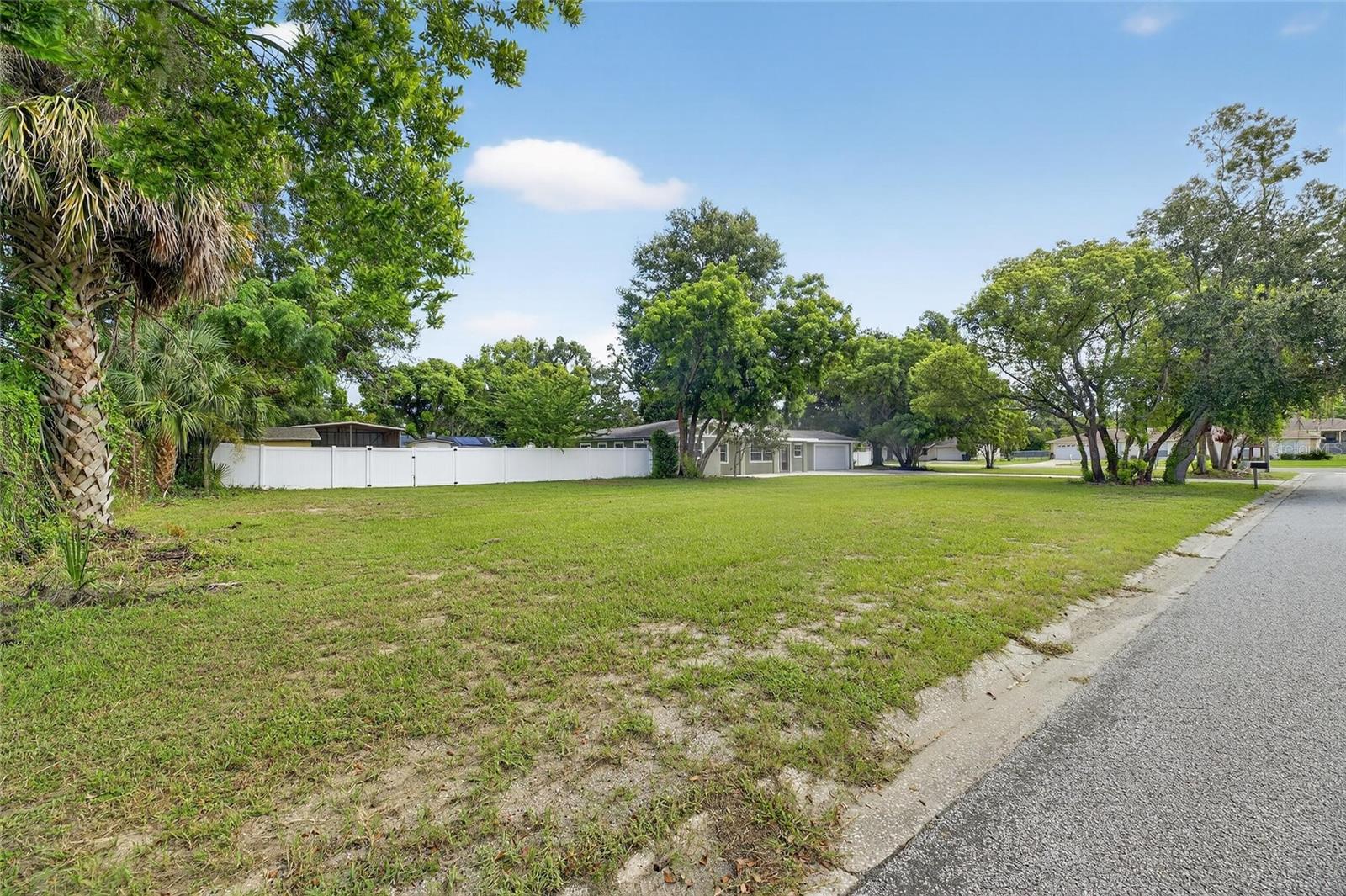 Image 13 of 92 For 508 Clarissa Drive