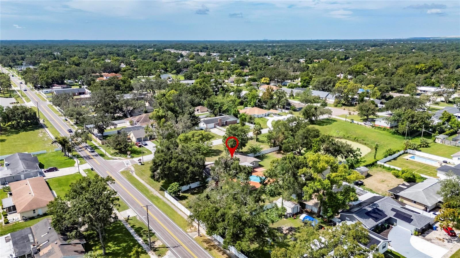 Image 17 of 92 For 508 Clarissa Drive