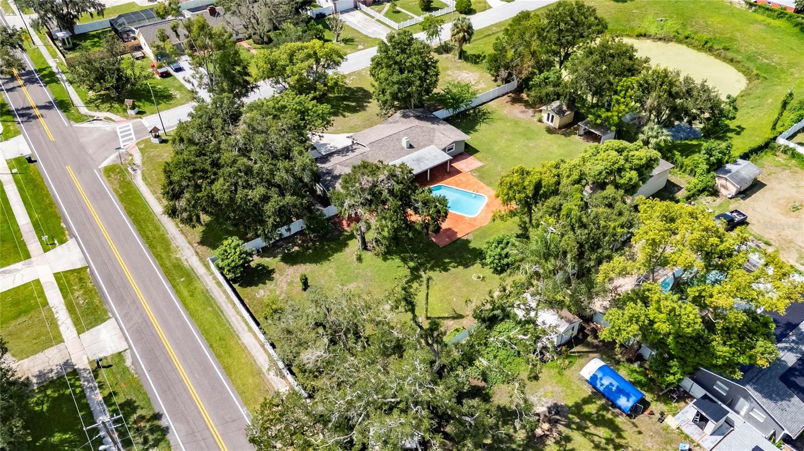Image 18 of 92 For 508 Clarissa Drive
