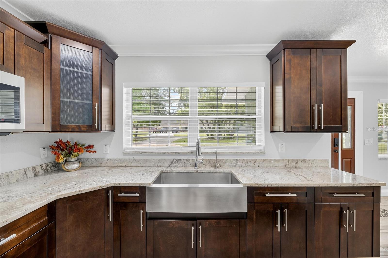 Image 23 of 92 For 508 Clarissa Drive