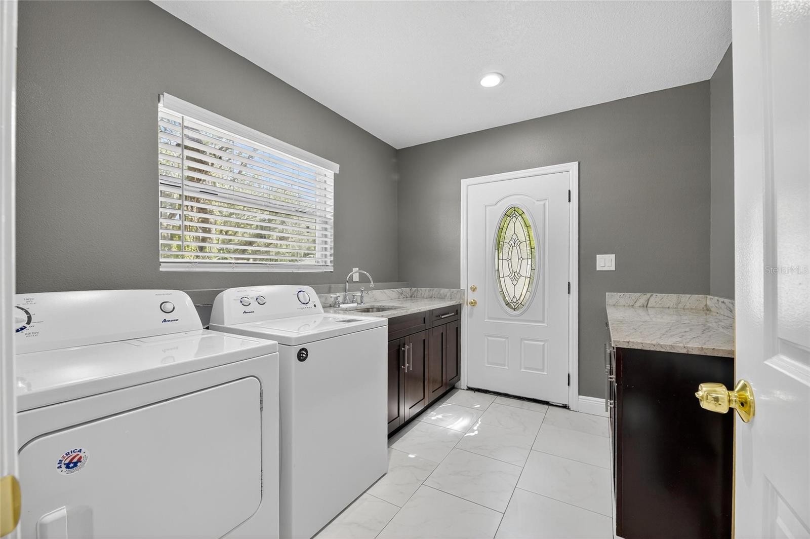 Image 45 of 92 For 508 Clarissa Drive