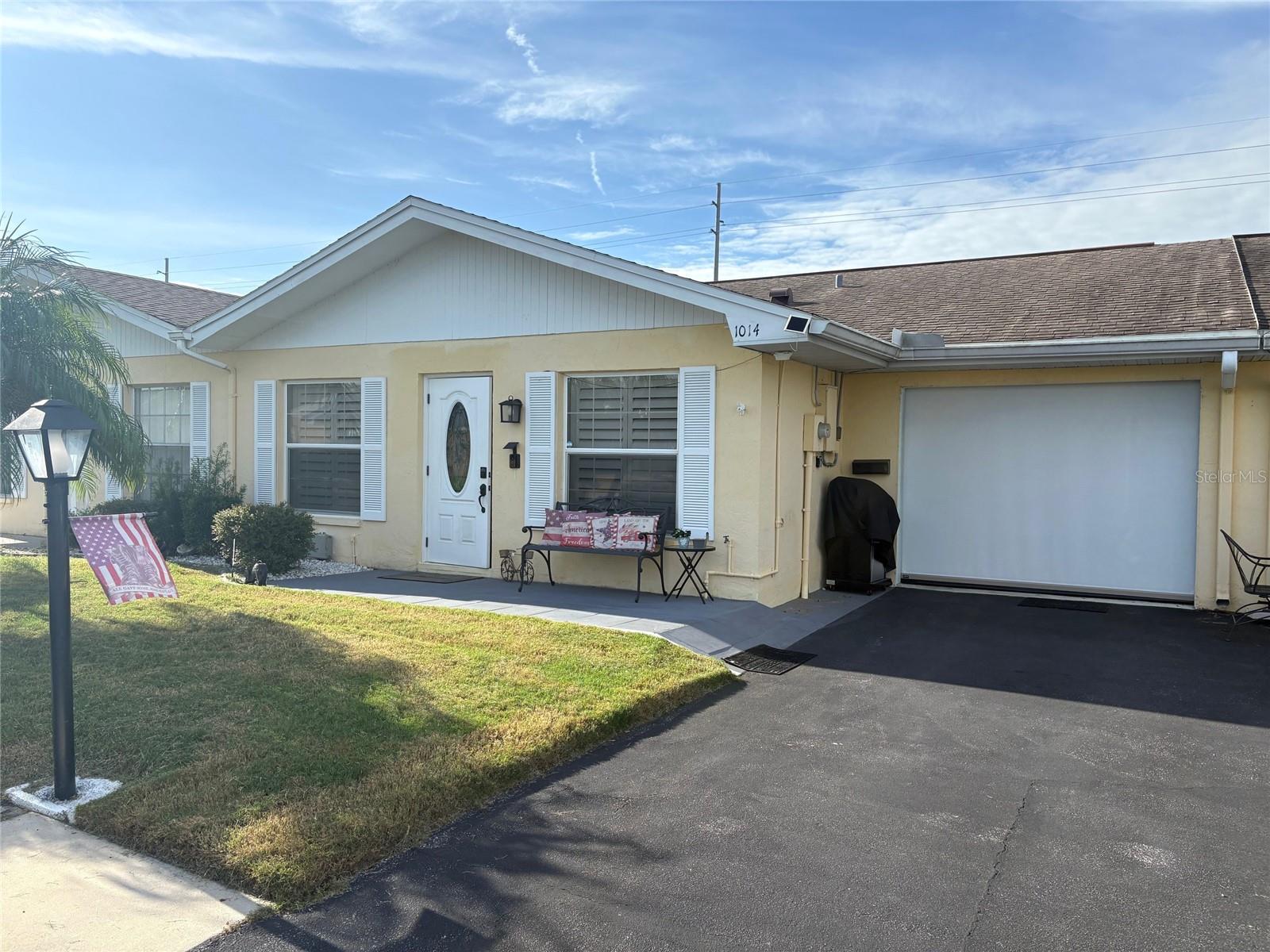 Details for 1014 Warwick Court, SUN CITY CENTER, FL 33573