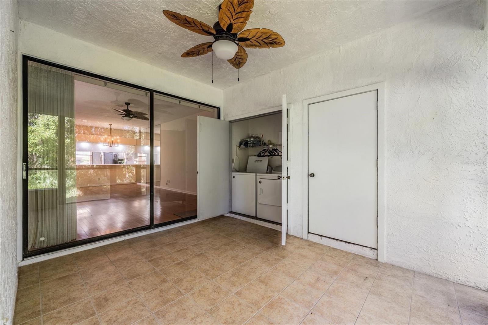 Image 21 of 31 For 103 Lindsay Lane 13