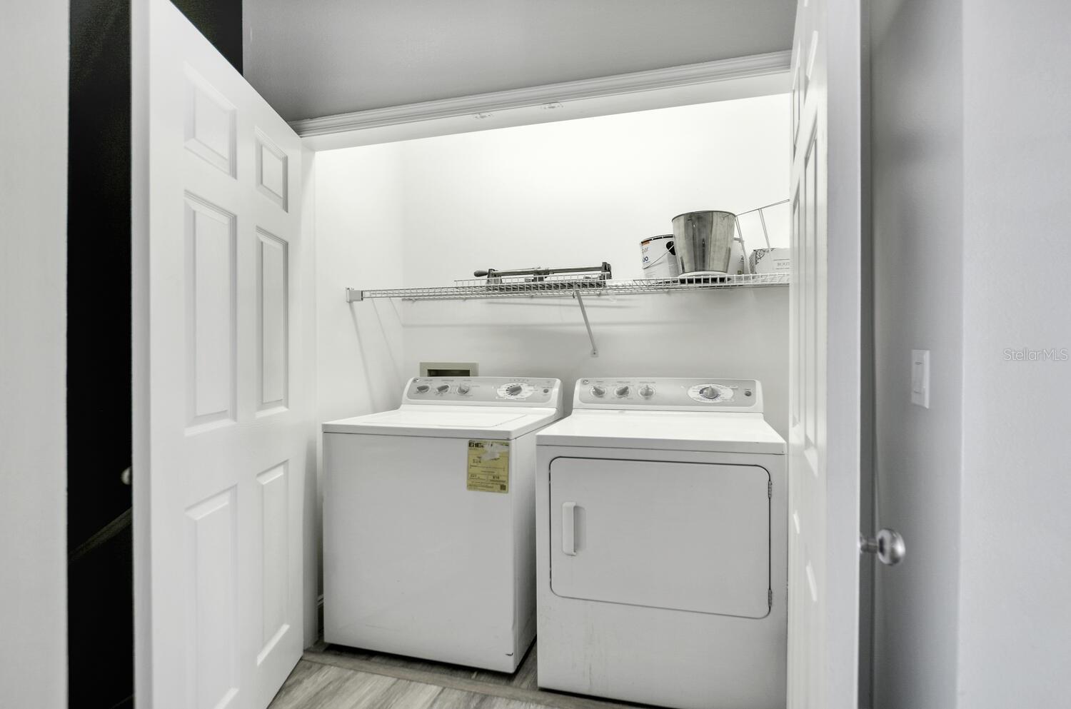 Image 33 of 68 For 919 Rome Avenue 13