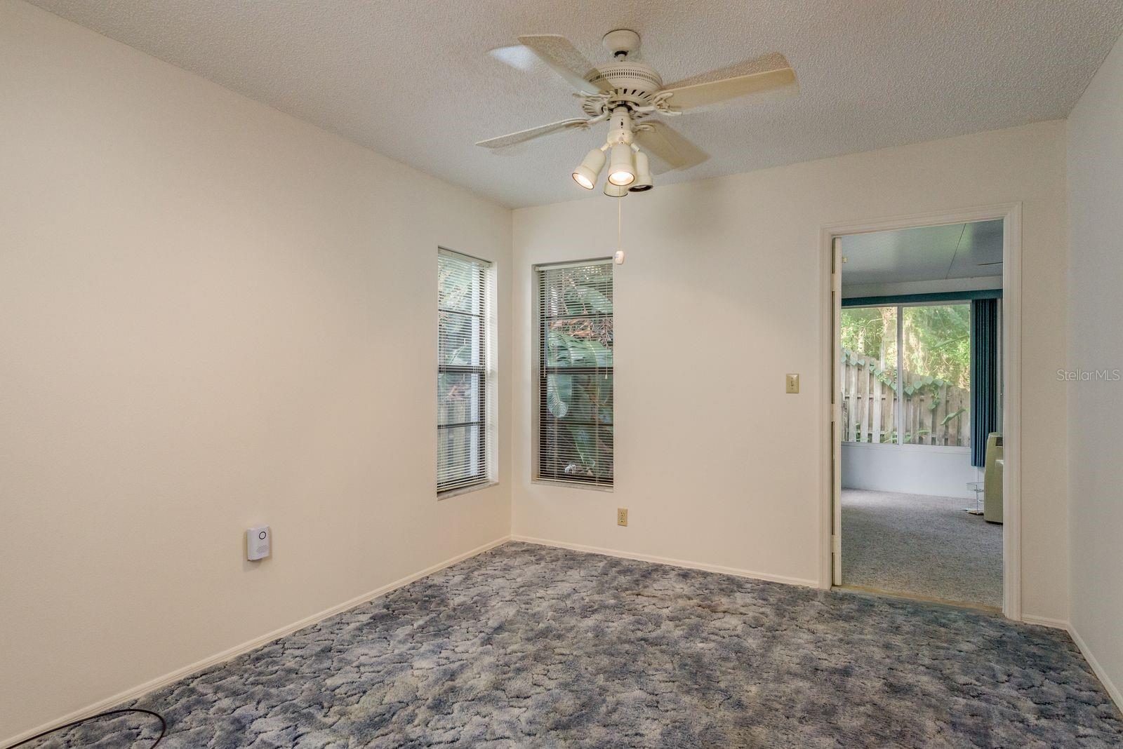 Image 14 of 26 For 10918 Freemont Drive