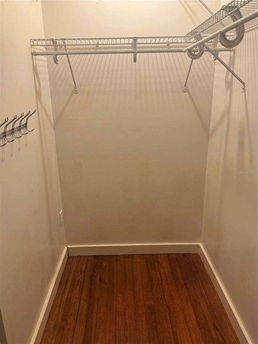 Image 11 of 19 For 2219 22nd Street S