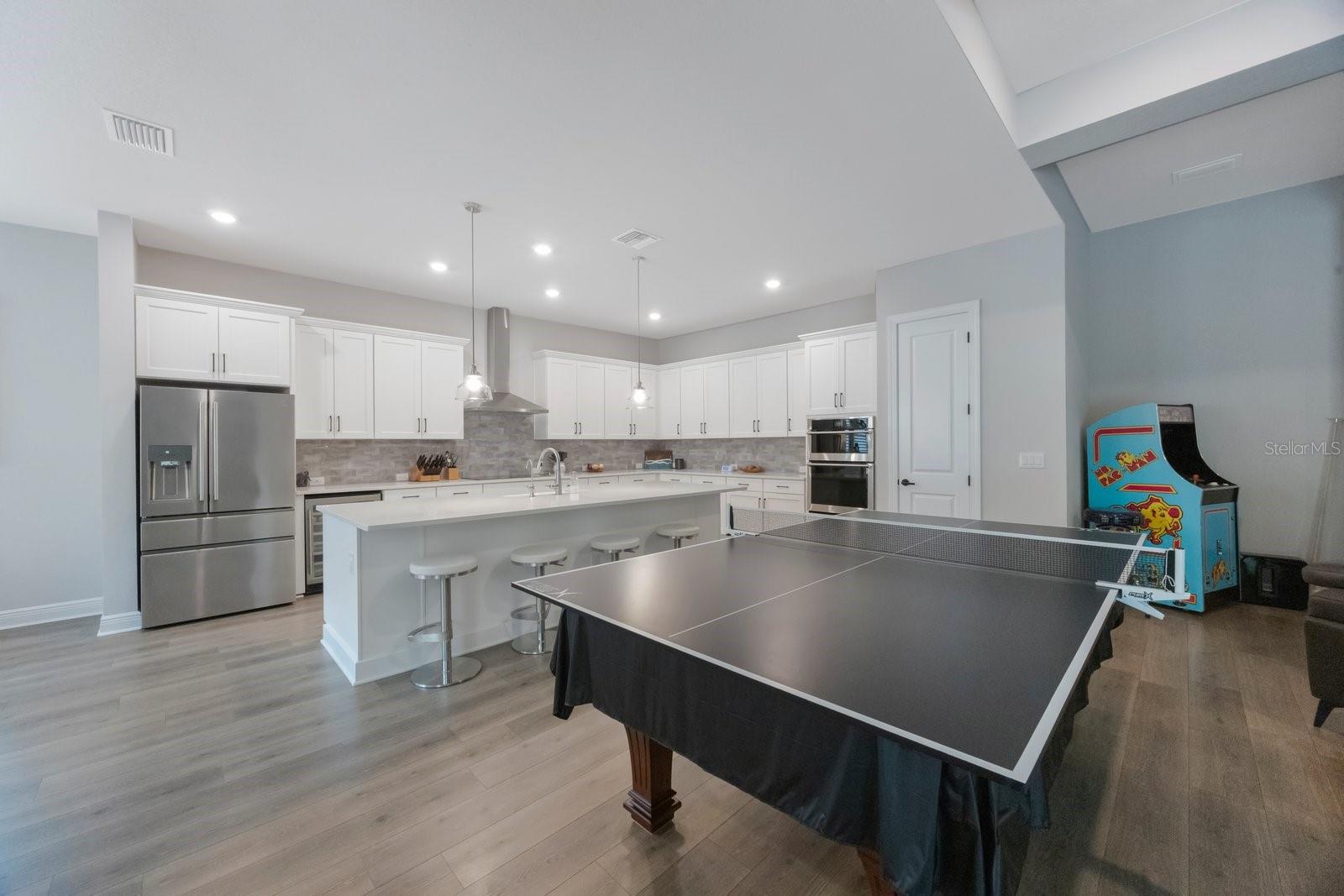 Image 10 of 49 For 425 4th Avenue N