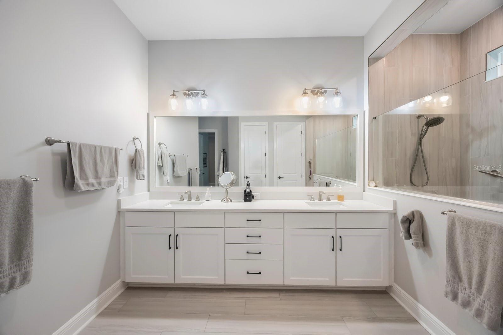 Image 29 of 49 For 425 4th Avenue N