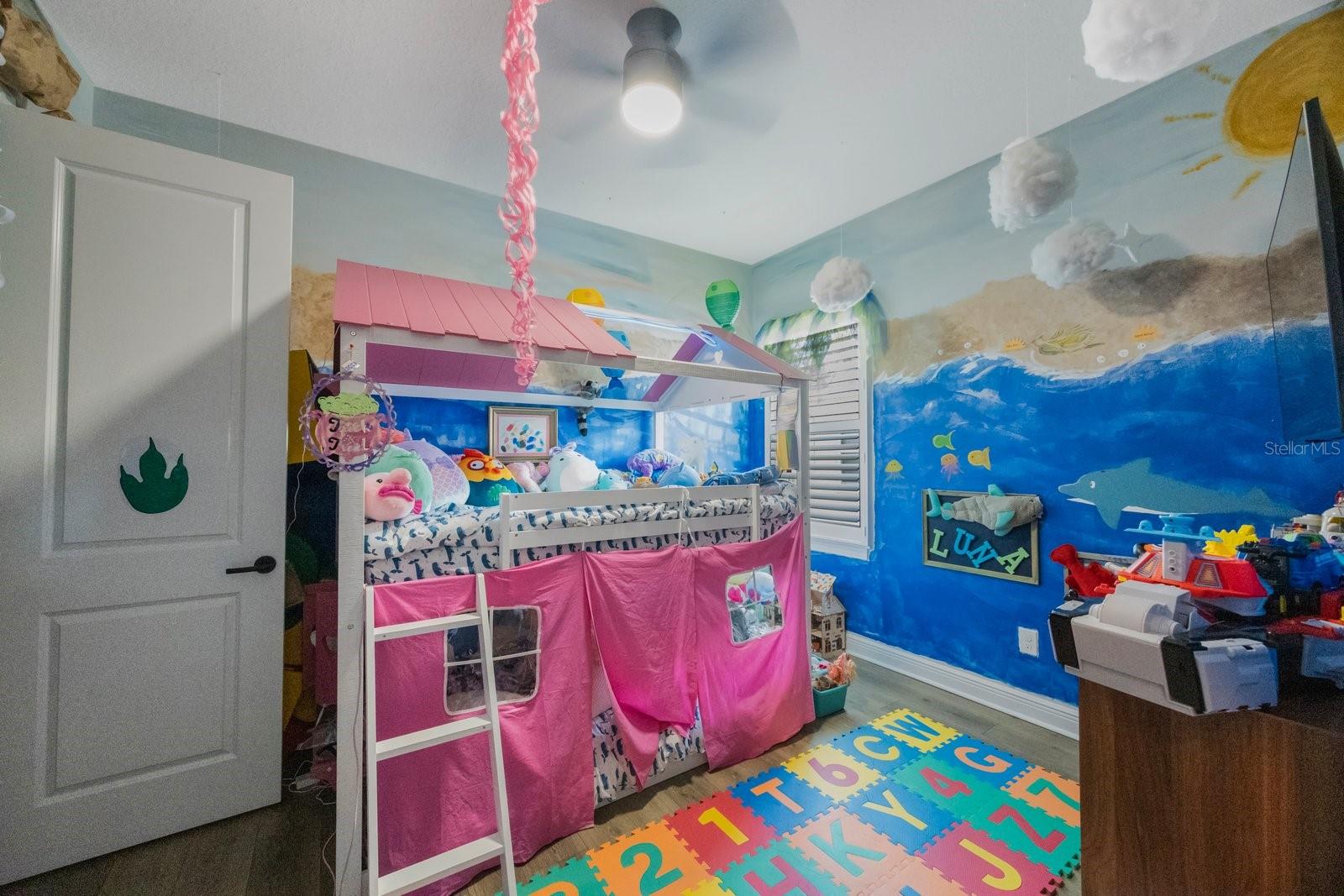 Image 35 of 49 For 425 4th Avenue N