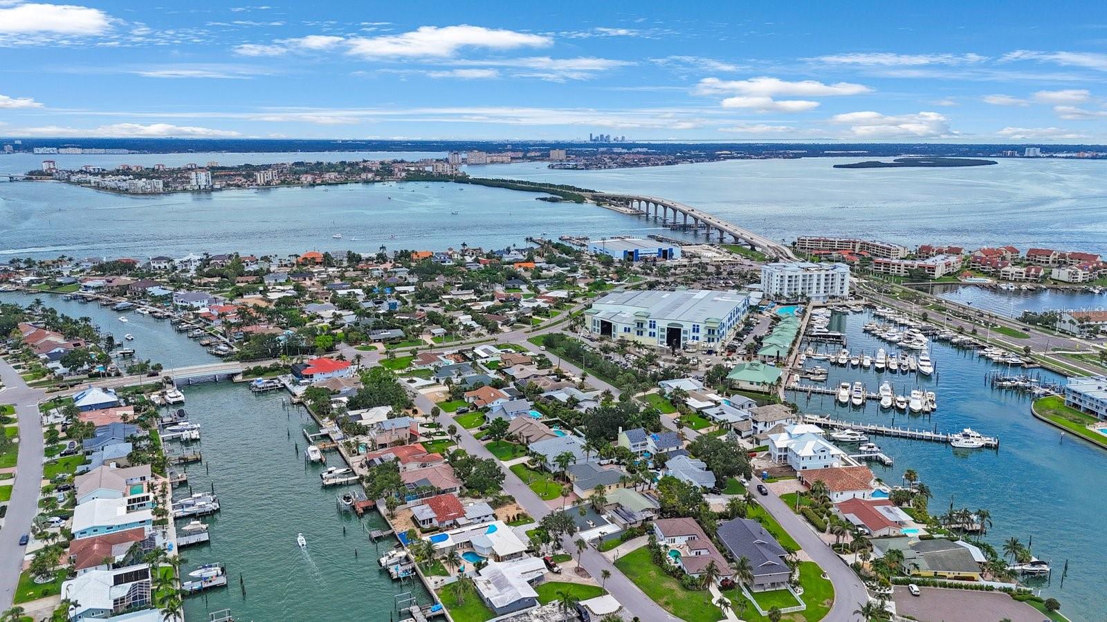 Image 47 of 49 For 425 4th Avenue N