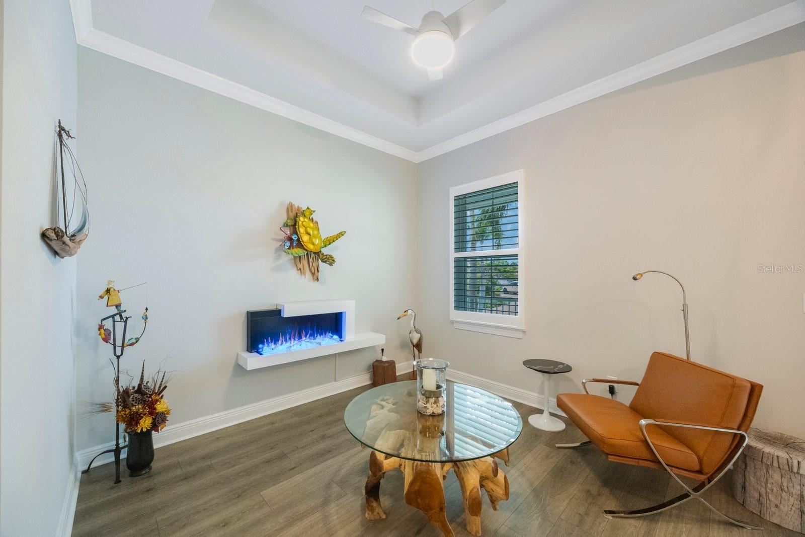 Image 5 of 49 For 425 4th Avenue N