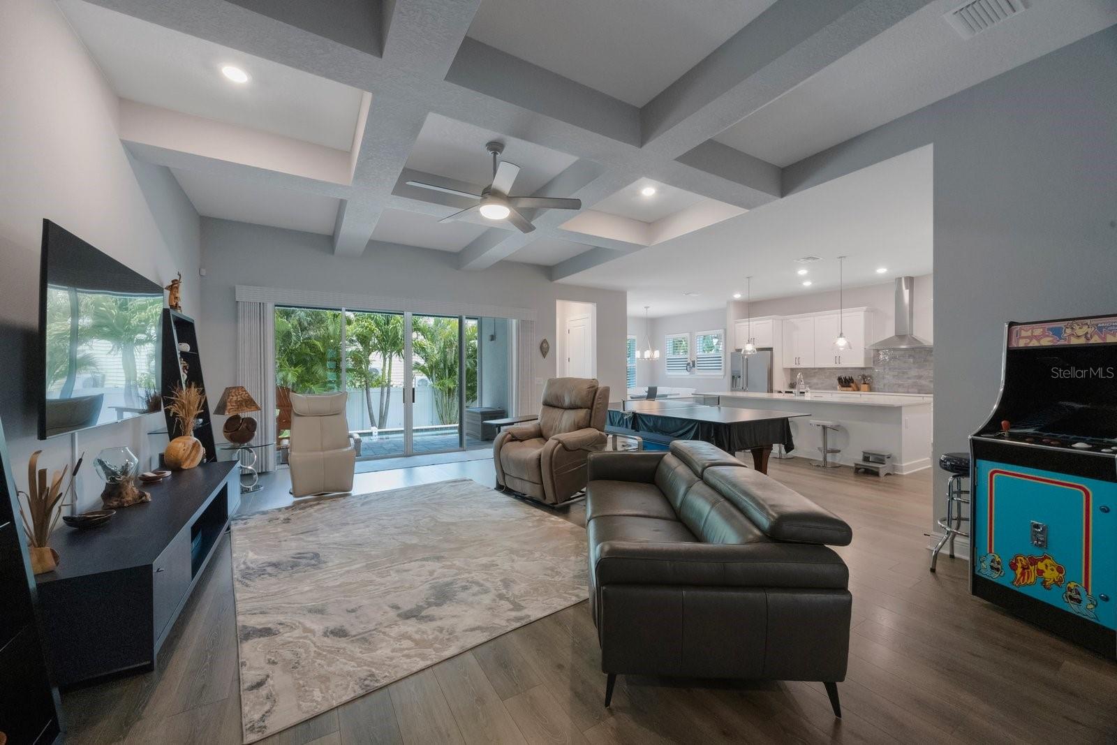 Image 7 of 49 For 425 4th Avenue N