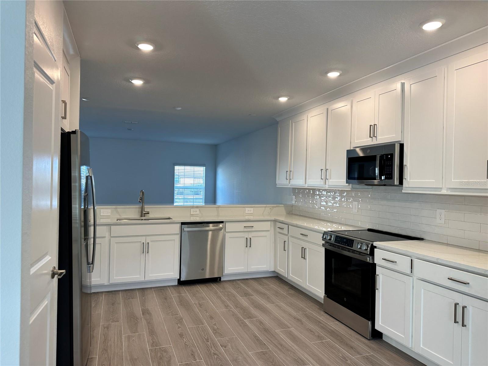 Image 34 of 67 For 28413 Grassland Ranch Lane