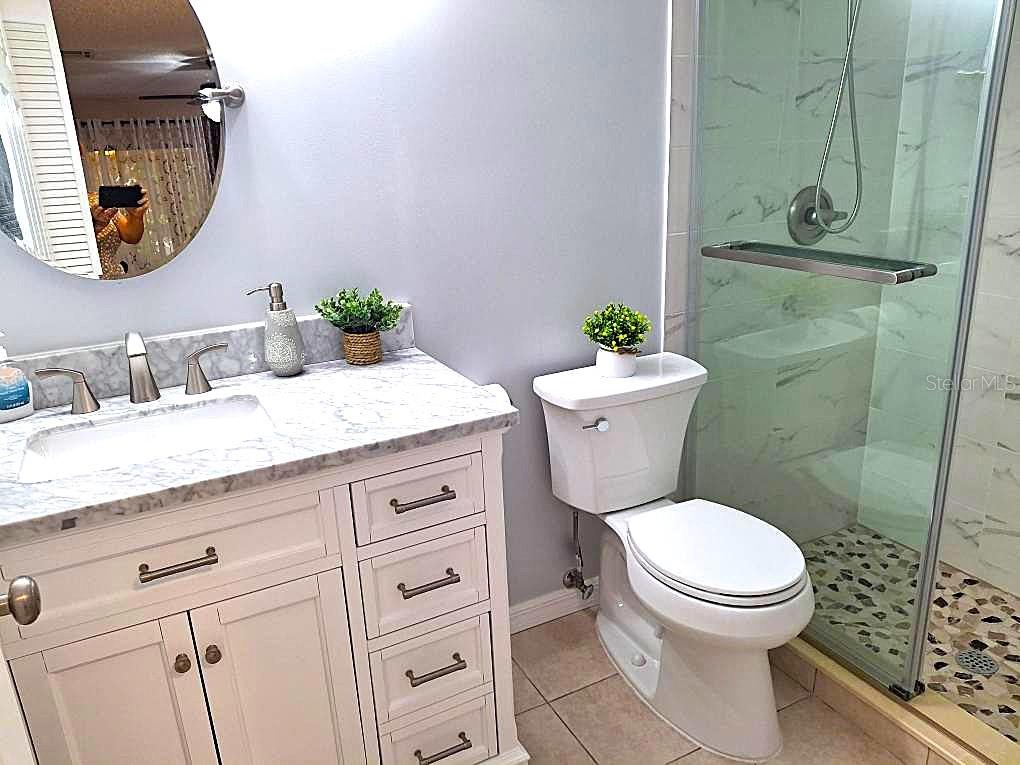 Image 16 of 27 For 9684 Lake Seminole Drive E