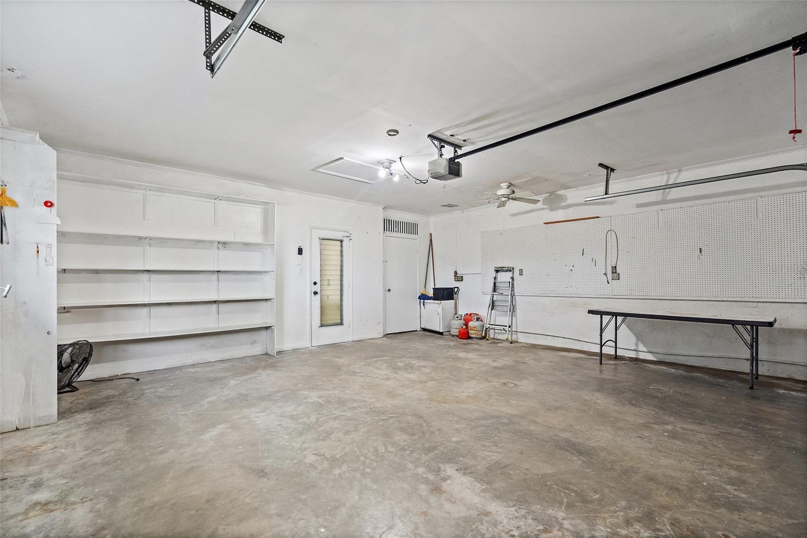 Image 34 of 40 For 3391 Walnut Street Ne