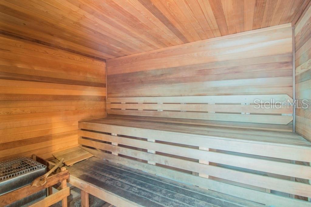 Image 12 of 14 For 912 Channelside Drive 2319