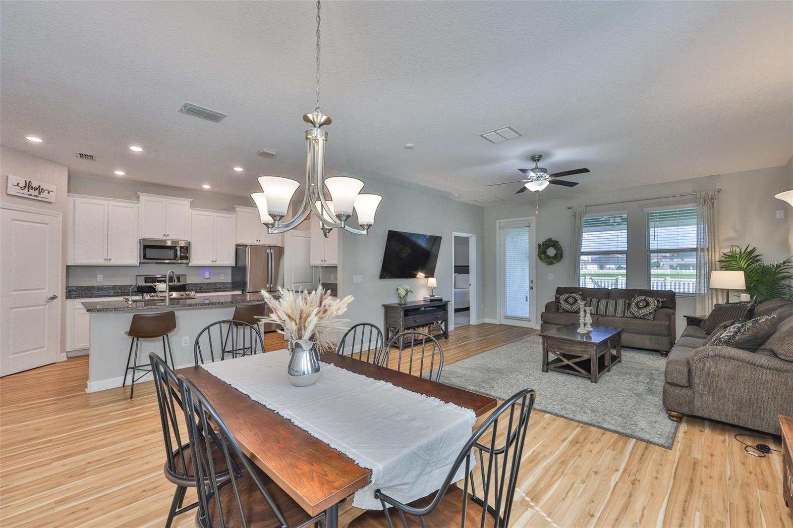 Image 14 of 57 For 7312 Wash Island Drive