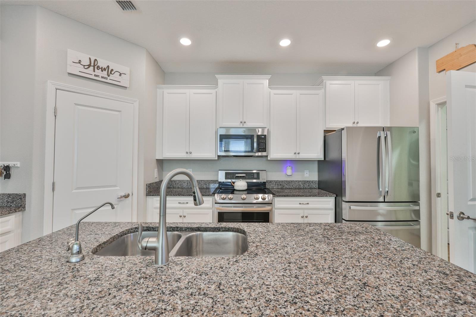 Image 9 of 57 For 7312 Wash Island Drive