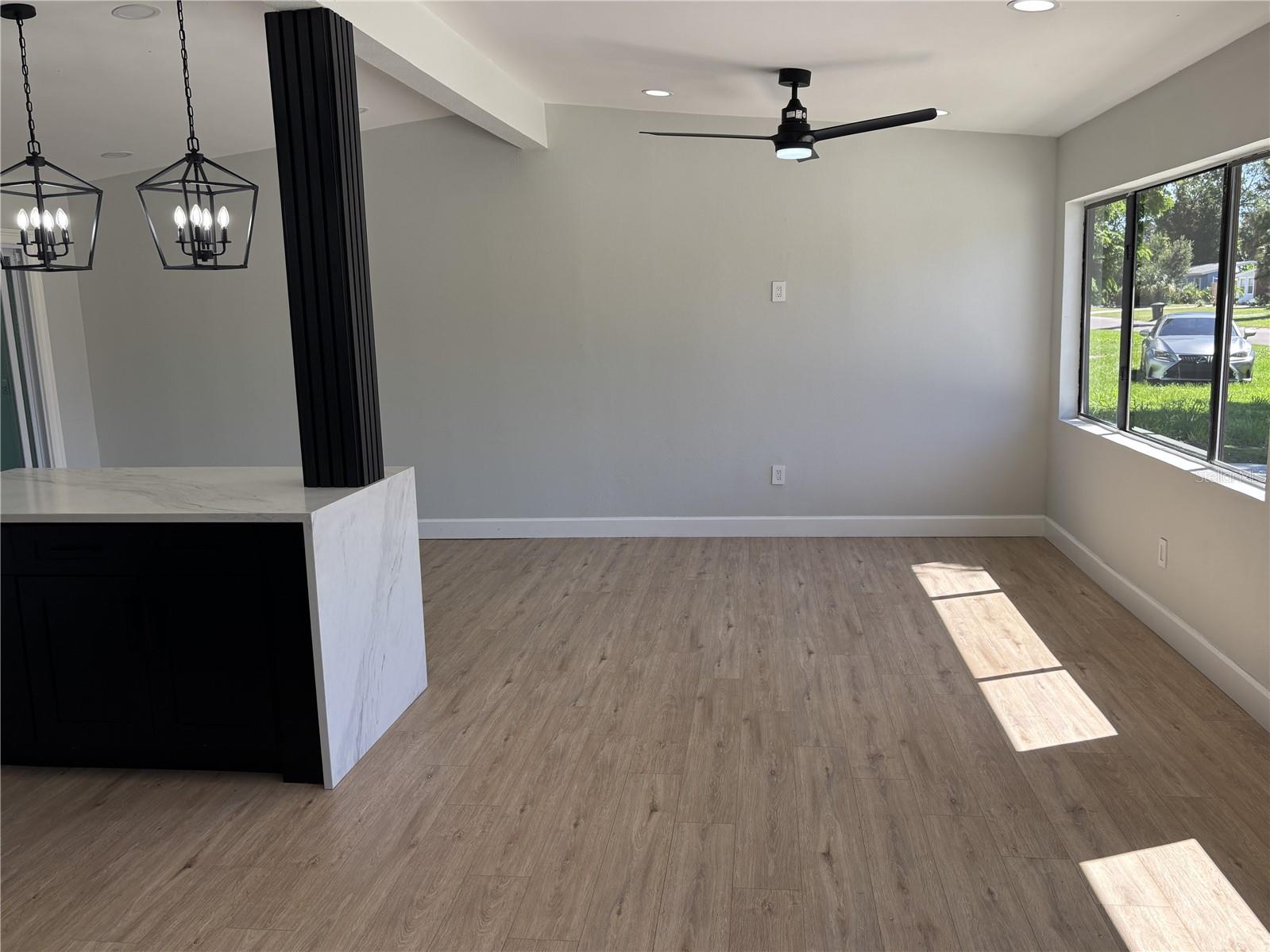 Image 7 of 19 For 3983 Marlin Drive Se