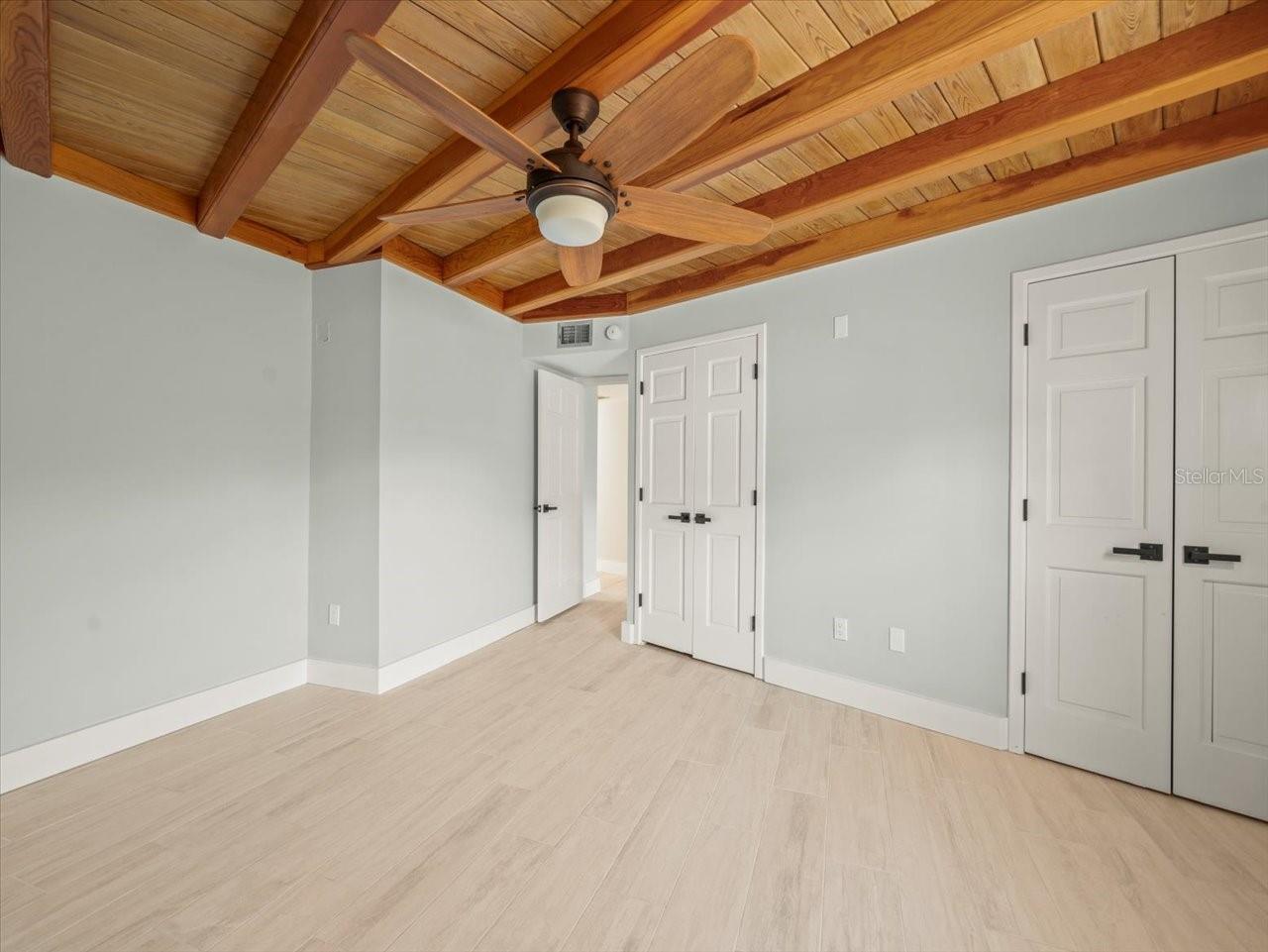 Image 23 of 46 For 30 160th Avenue