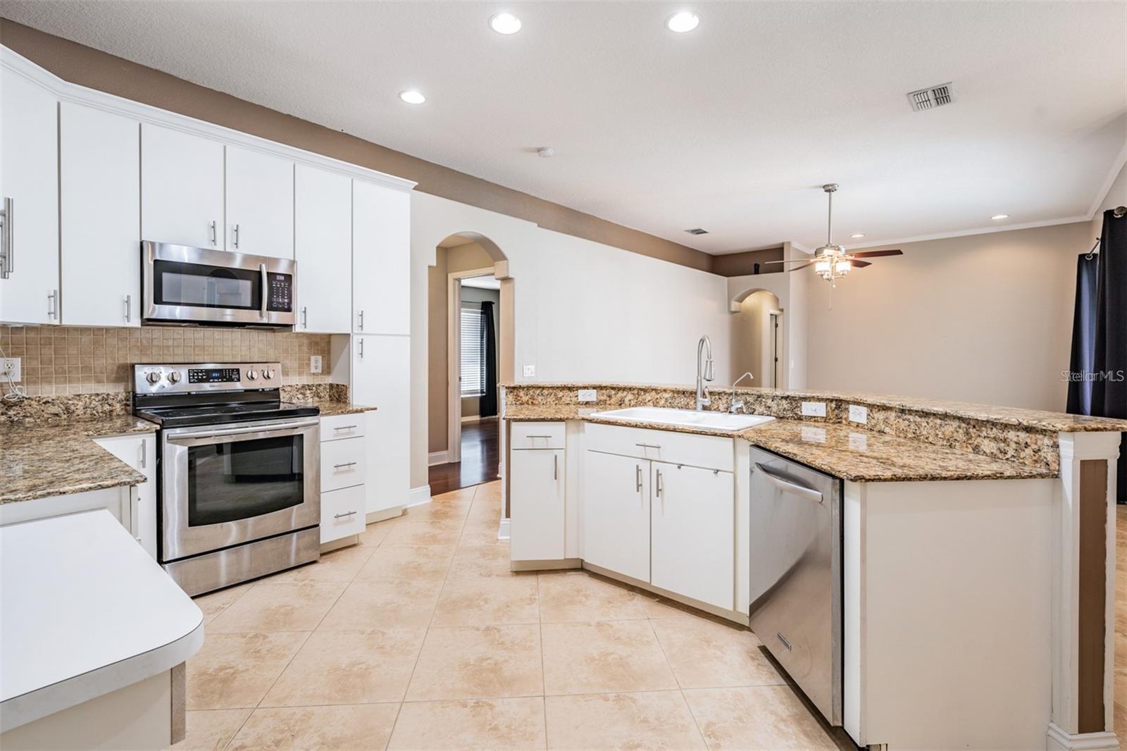 Image 12 of 68 For 25001 Bandana Court